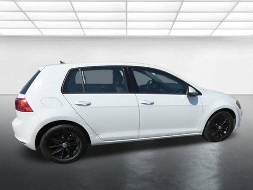 2015 Volkswagen Golf TSI S