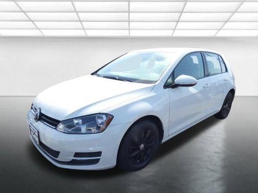 2015 Volkswagen Golf TSI S