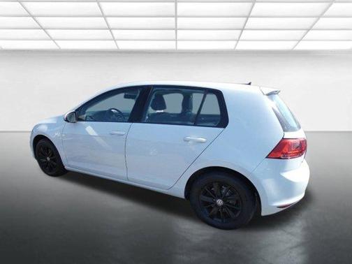 2015 Volkswagen Golf TSI S