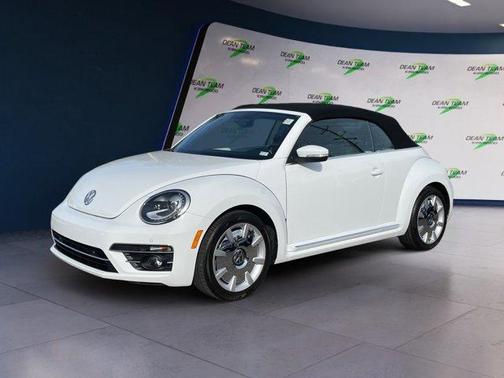 2019 Volkswagen Beetle 2.0T SE