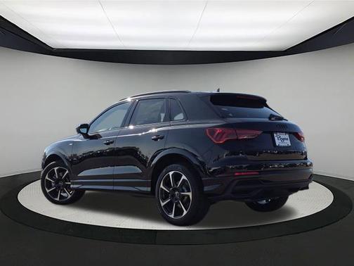 2025 Audi Q3 45 S line Premium Plus