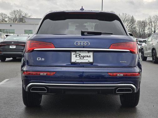 2023 Audi Q5 45 S line Premium Plus