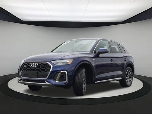 2023 Audi Q5 45 S line Premium Plus