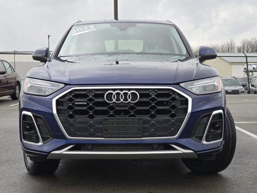 2023 Audi Q5 45 S line Premium Plus