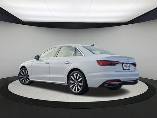 2022 Audi A4 40 Premium Plus