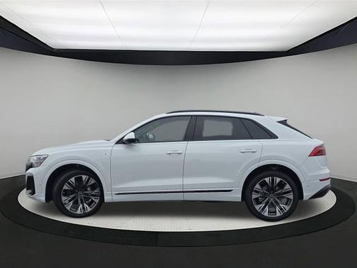 2026 Audi Q8 55 Premium Plus