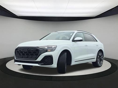 2026 Audi Q8 55 Premium Plus