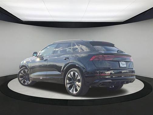 2026 Audi Q8 55 Premium Plus