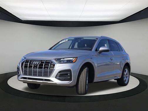 2023 Audi Q5 40 Premium