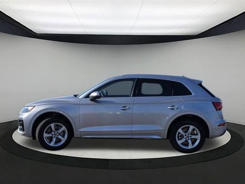 2023 Audi Q5 40 Premium