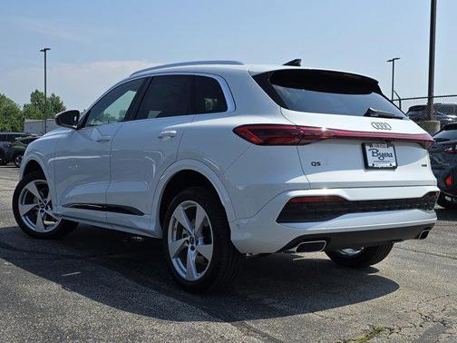 2025 Audi Q5 Premium Plus