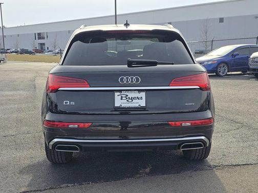 2022 Audi Q5 45 S line Premium