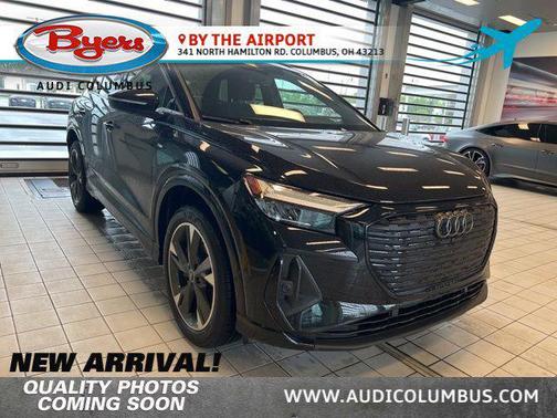 Mythos Black Metallic 2023 Audi Q4 e-tron Premium Plus 50 quattro