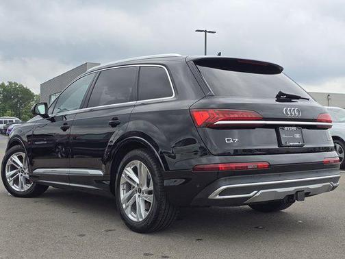 2023 Audi Q7 55 Prestige