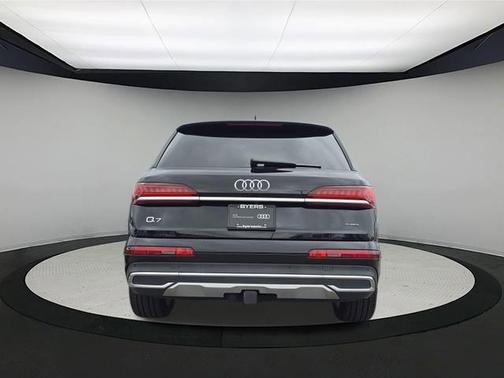 2023 Audi Q7 55 Prestige