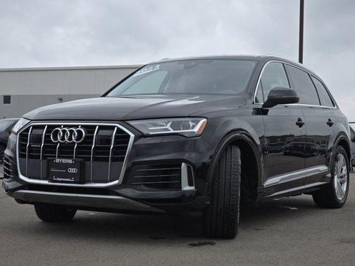 2023 Audi Q7 55 Prestige