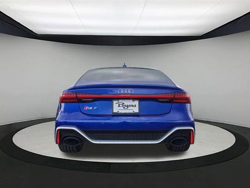 2023 Audi RS 7 4.0T