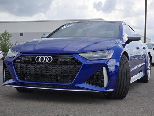 2023 Audi RS 7 4.0T