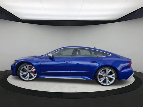 2023 Audi RS 7 4.0T