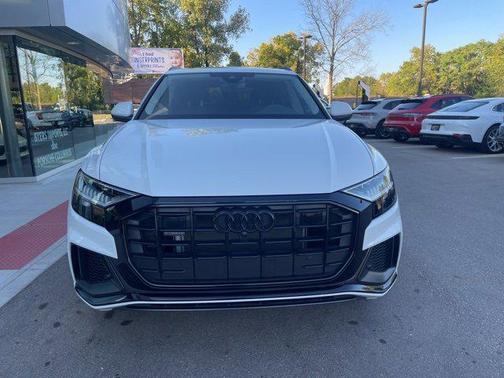2023 Audi Q8 55 Premium Plus