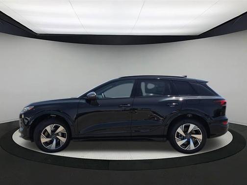2025 Audi Q6 e-tron Premium Plus quattro