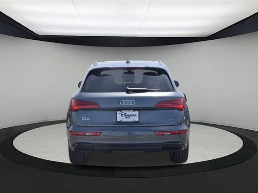 2025 Audi Q5 45 S line Premium
