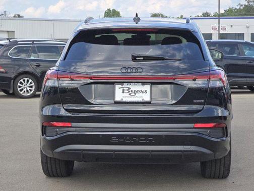 2025 Audi Q4 e-tron Premium Plus 55 quattro