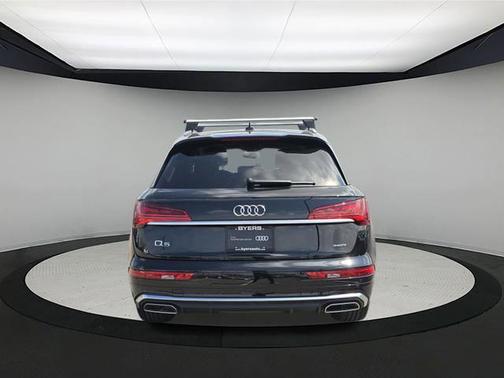 2023 Audi Q5 45 S line Premium