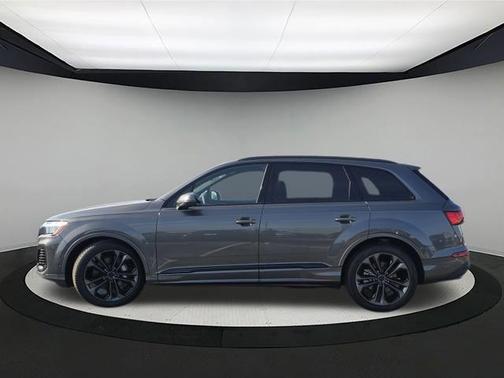 2026 Audi Q7 55 Premium Plus