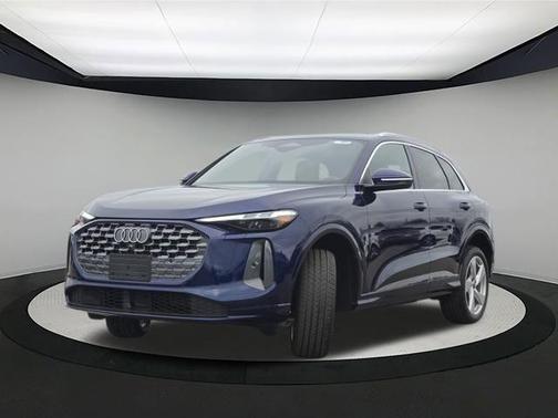 2025 Audi Q5 Premium Plus TFSI quattro S tronic