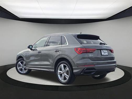 2022 Audi Q3 45 S line Premium Plus
