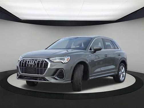 2022 Audi Q3 45 S line Premium Plus