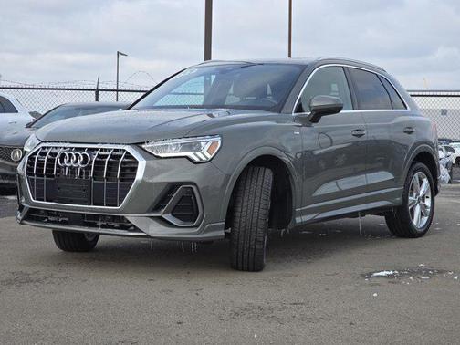 2022 Audi Q3 45 S line Premium Plus