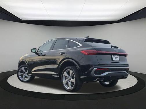 2025 Audi Q5 Premium Plus TFSI quattro S tronic