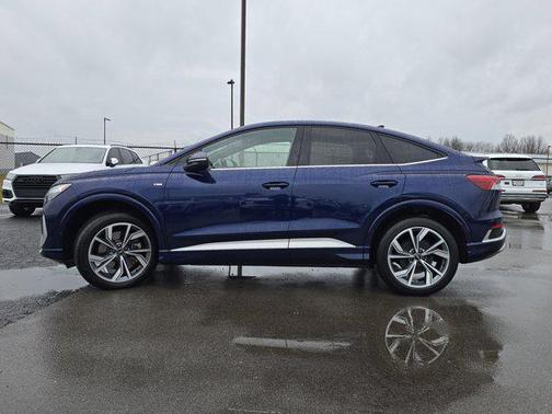 2023 Audi Q4 e-tron Premium Plus 50 quattro