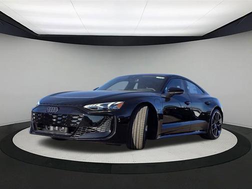 2025 Audi RS e-tron GT performance