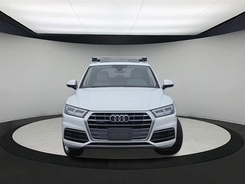 2018 Audi Q5 2.0T Premium Plus