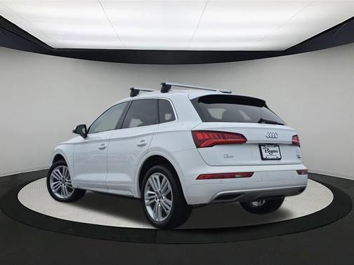 2018 Audi Q5 2.0T Premium Plus