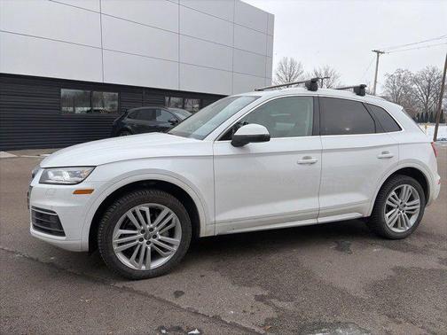 2018 Audi Q5 2.0T Premium Plus