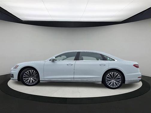 Glacier White Metallic 2021 Audi A8 L 55