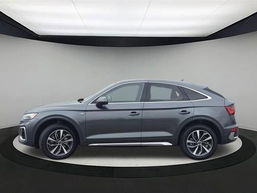 2022 Audi Q5 45 S line Premium