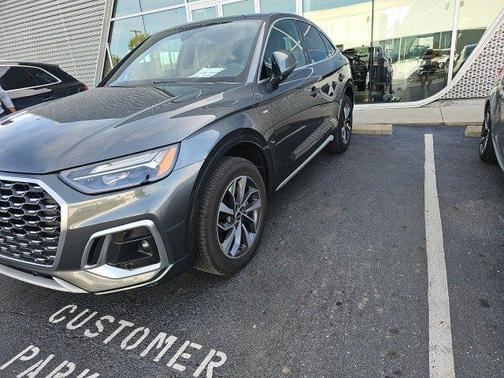 2022 Audi Q5 45 S line Premium