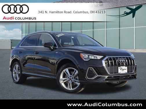 2022 Audi Q3 45 S line Premium