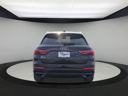 2022 Audi Q3 45 S line Premium