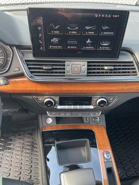 2023 Audi Q5 45 S line Premium