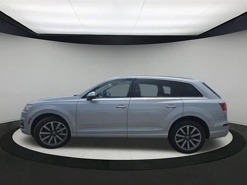 2019 Audi Q7 55 Premium Plus