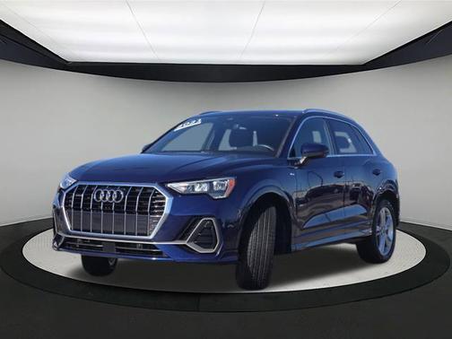 2021 Audi Q3 45 S line Premium