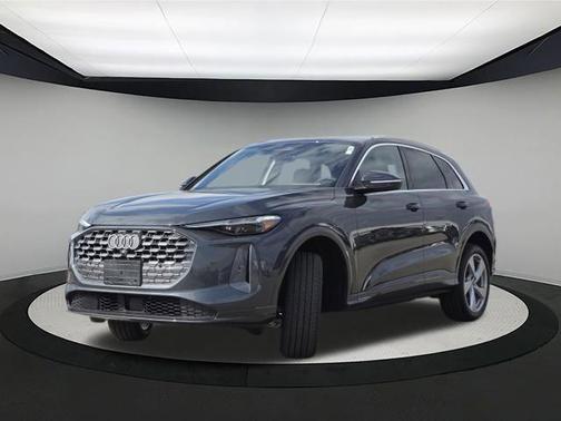 2025 Audi Q5 Premium Plus TFSI quattro S tronic