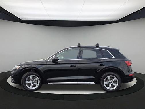 2024 Audi Q5 40 Premium