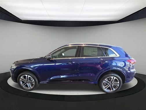 2025 Audi Q5 Premium